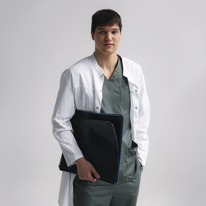 Сразу пойти работать